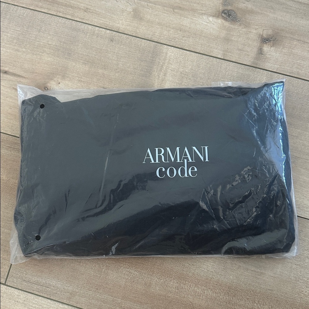 Giorgio Armani Code Toiletry Black Fold Over Zip Closure Hangable Travel Bag NEW